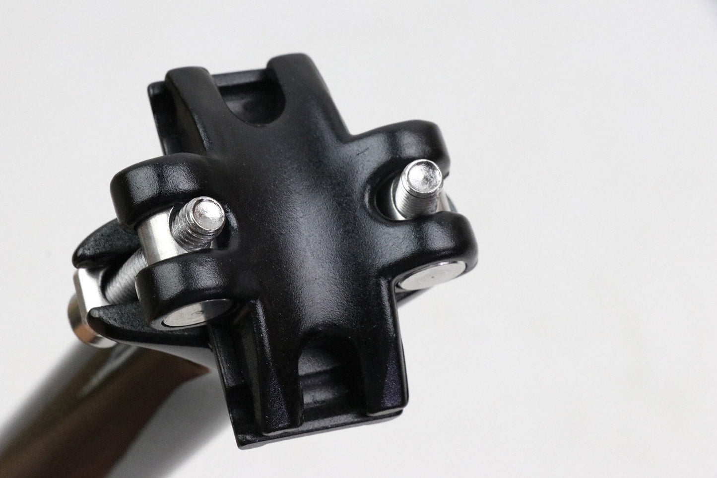 Tige de Selle Vélo — Réglable & Légère Pour Performance Optimale