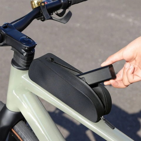 Aerodynamic Saddle Bag — Compact and Waterproof Design