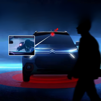 Dashcam Auto Ultra HD — Kaksois- ja Kolmoiskamera Turvallisuuteen 