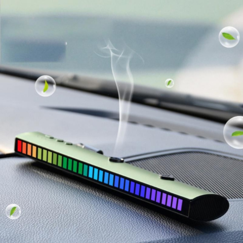 Difuzér vůní Auto – LED osvětlení a čerstvost na palubě 