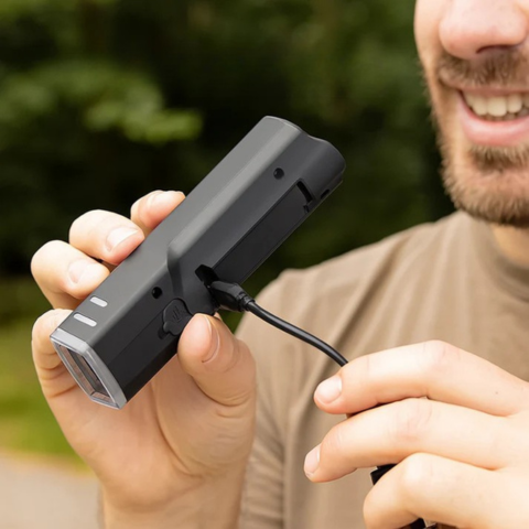 250 Lumen Front Bike Light - Enhanced Visibility & Night Safety